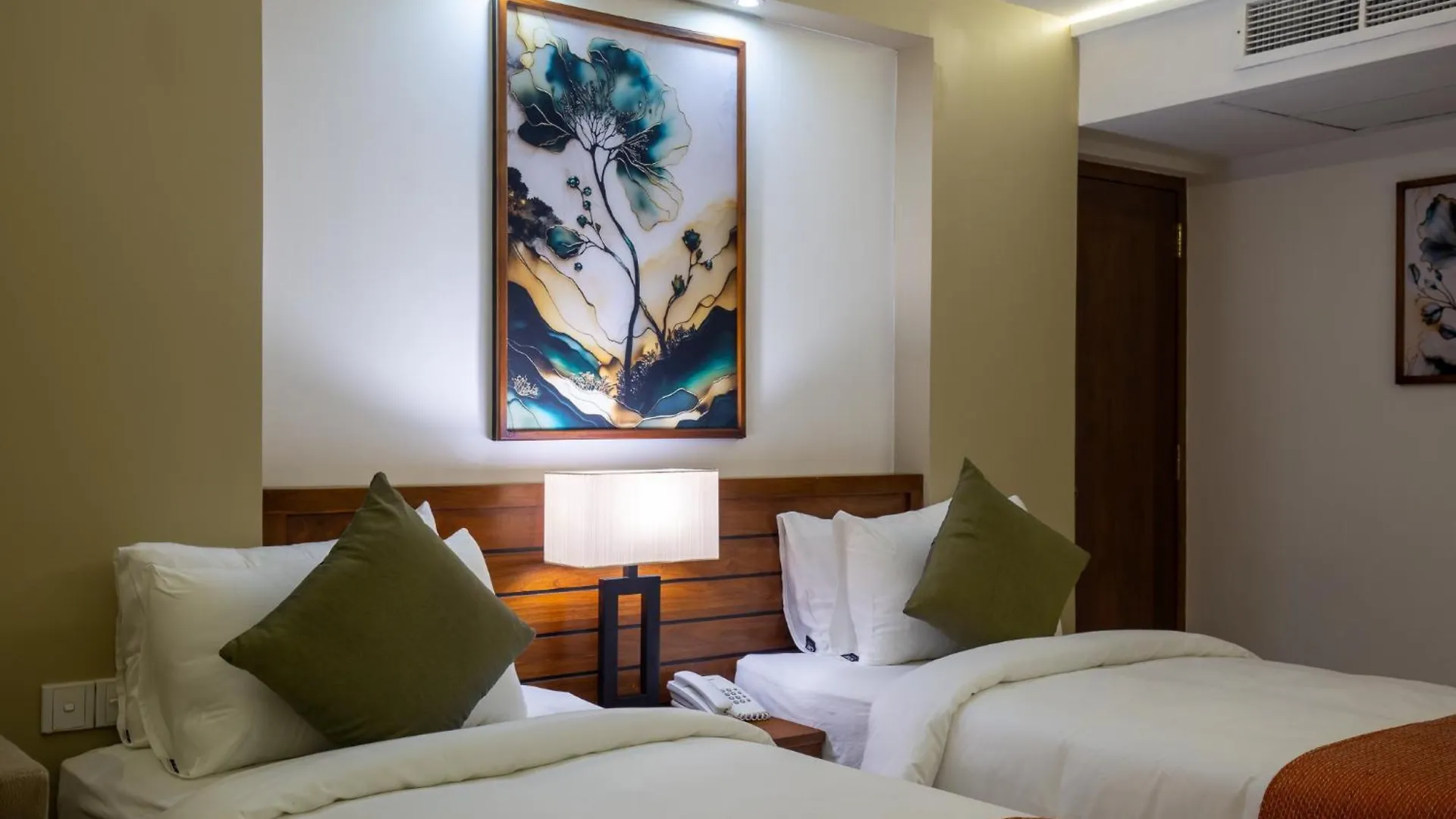 Pegasus Reef - A Beach Resort In Colombo Wattala 4*,  Sri Lanka