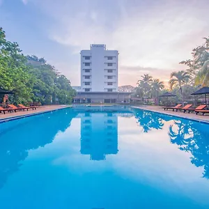 Vivanta Colombo, Airport Garden Отель