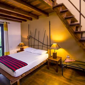 Hotel Thotupola Lakeside, Piliyandala